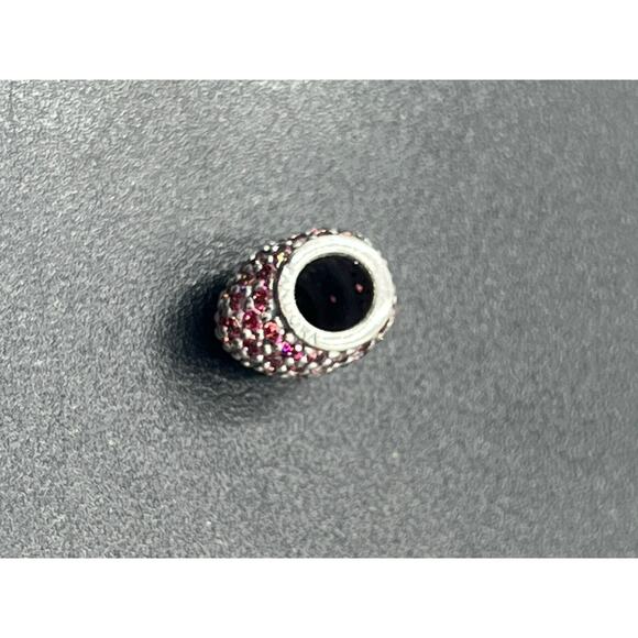 Pandora Authentic Pink Red Ombré Pavé Heart Charm 791052PCZ ALE
Sterling Silver - Picture 8 of 8